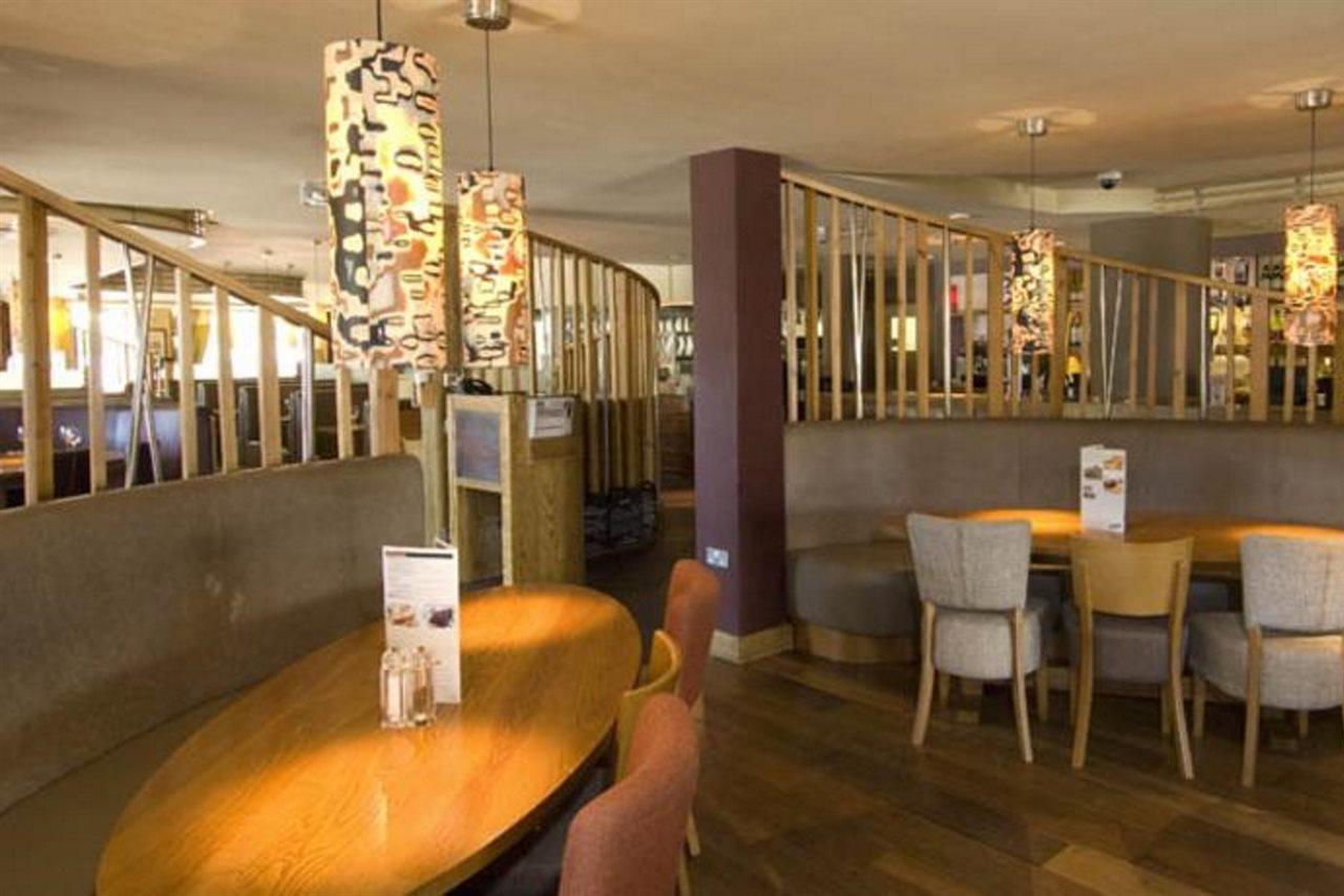 Premier Inn Ashford - Eureka Park Exterior photo