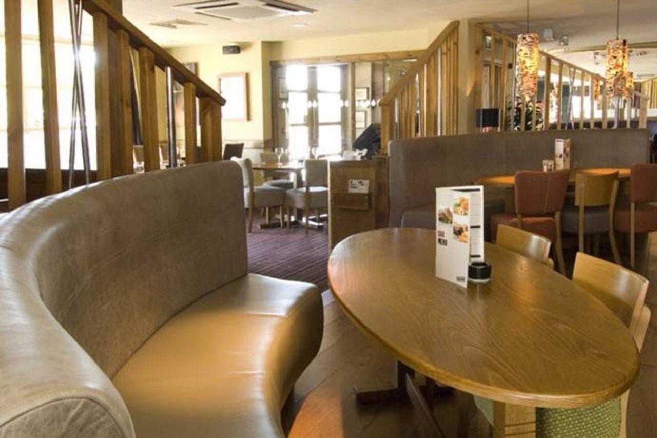 Premier Inn Ashford - Eureka Park Exterior photo